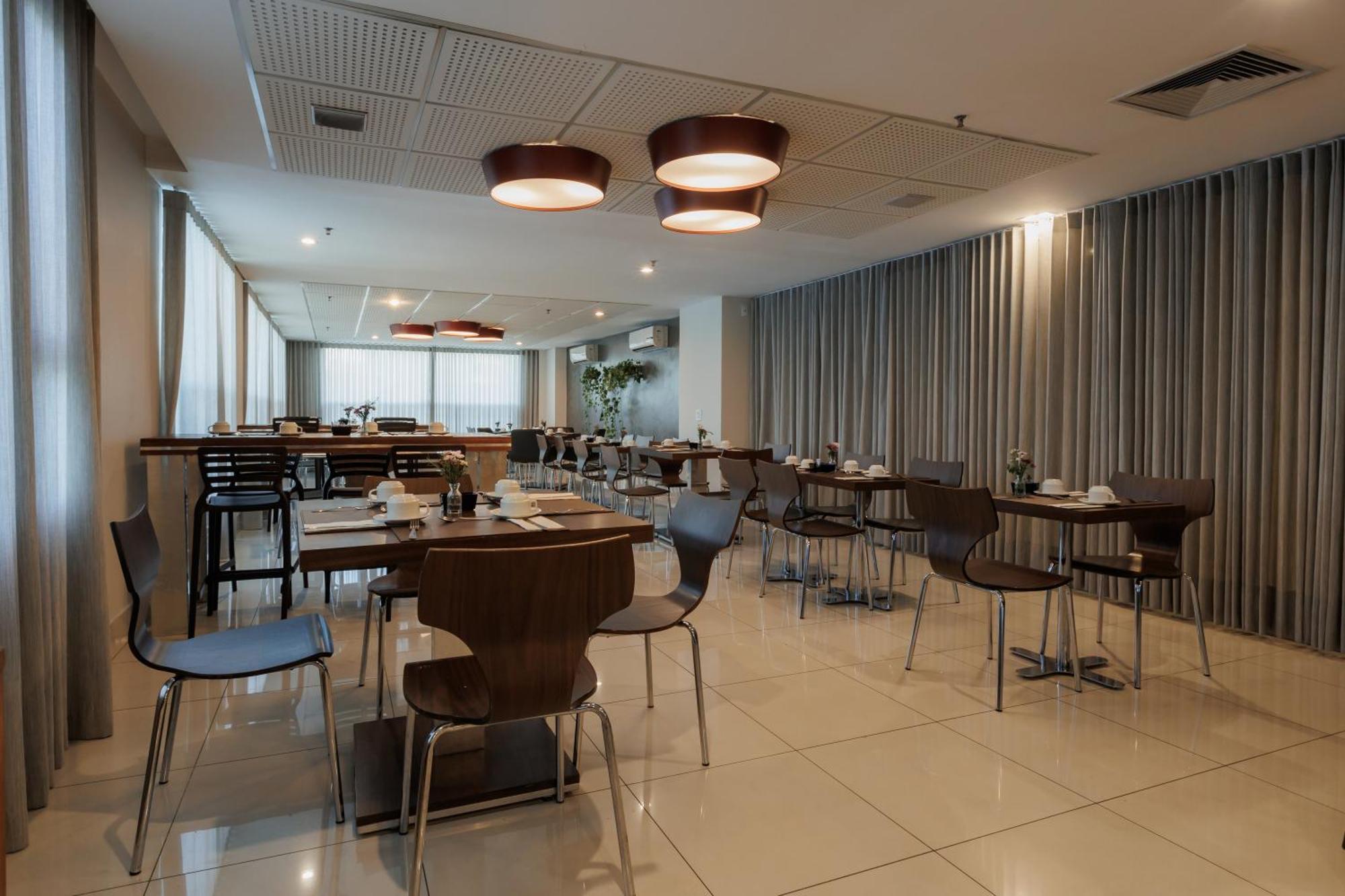 Hotel Esuites Minascasa 4*
