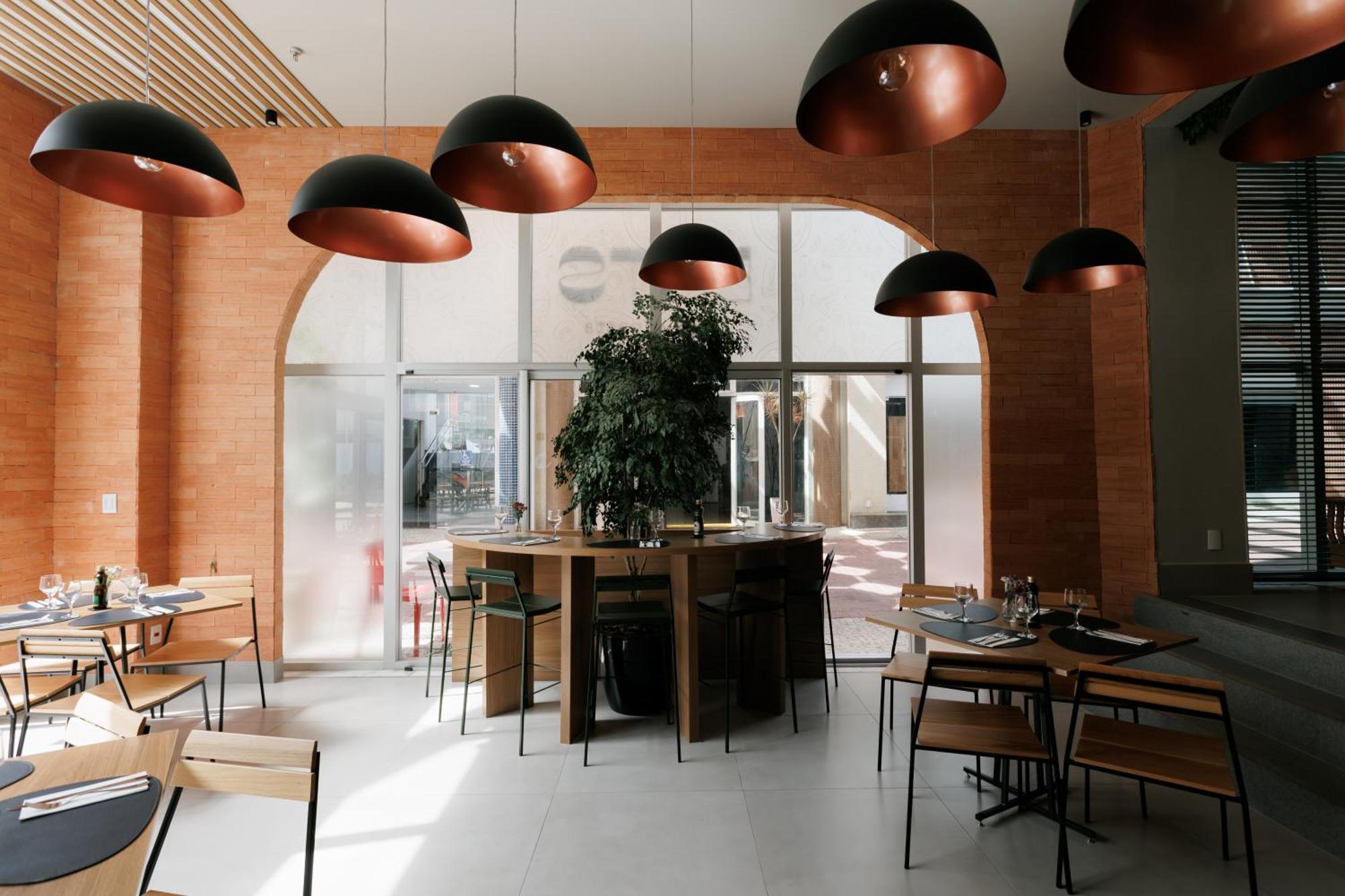 Esuites Minascasa Hotel 4*