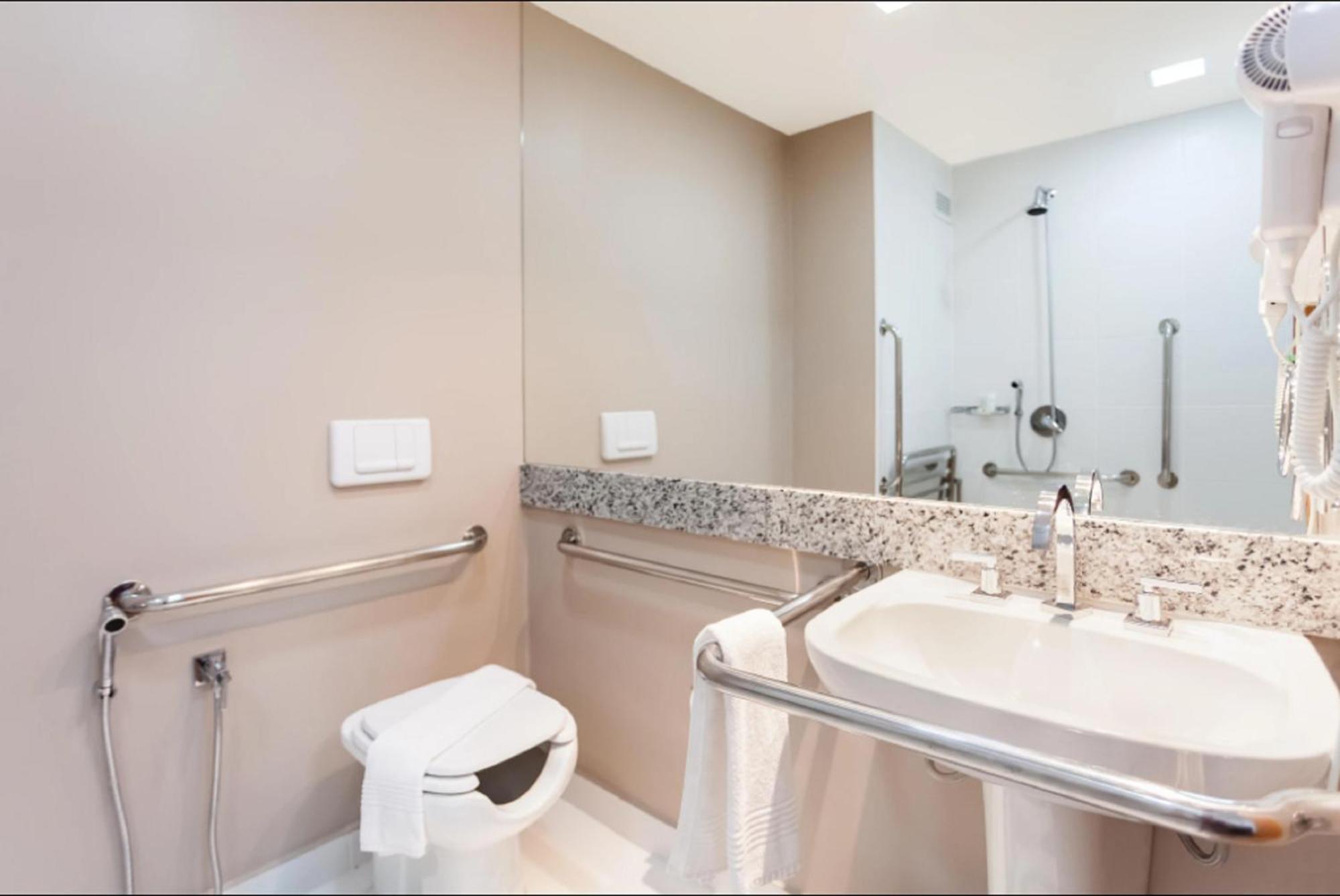 Esuites Minascasa 4* Belo Horizonte